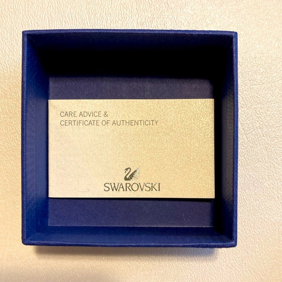 Swarovski heart necklace - Picture 3 of 6